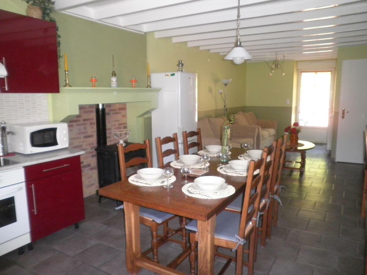 Gite Des Roches La Roche-Vanneau ภายนอก รูปภาพ